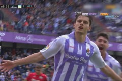 球星幕后英雄：防守屏障与精准助攻的后卫表现