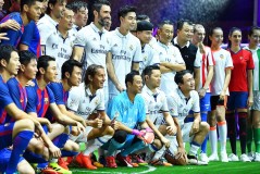 西甲国家德比：巴塞罗那携手埃德·希兰推出音乐元素球衣